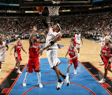 笔球队的 笔球队的